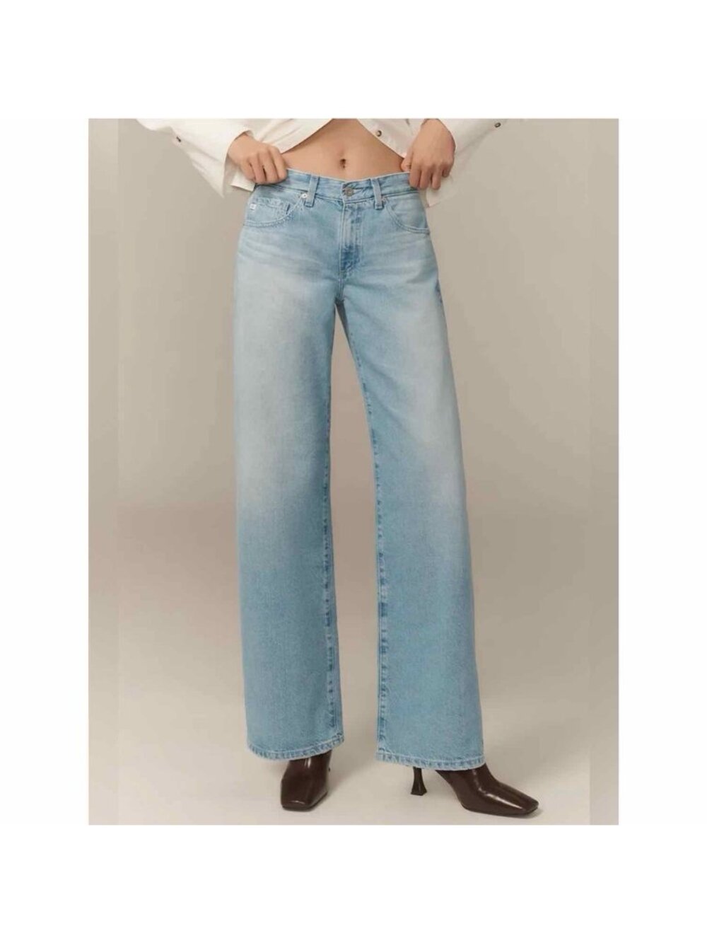 AG Adriano Goldschmied Adria Low Rise Wide Leg Jeans Light Wash Sz 27